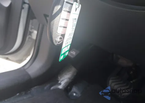 2018 Nissan Rogue Sv z USA, uszkodzony, nr VIN KNMAT2MTXJP615336